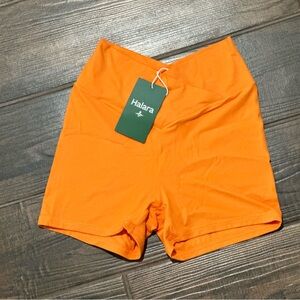 Brand new Halara 3” biker shorts